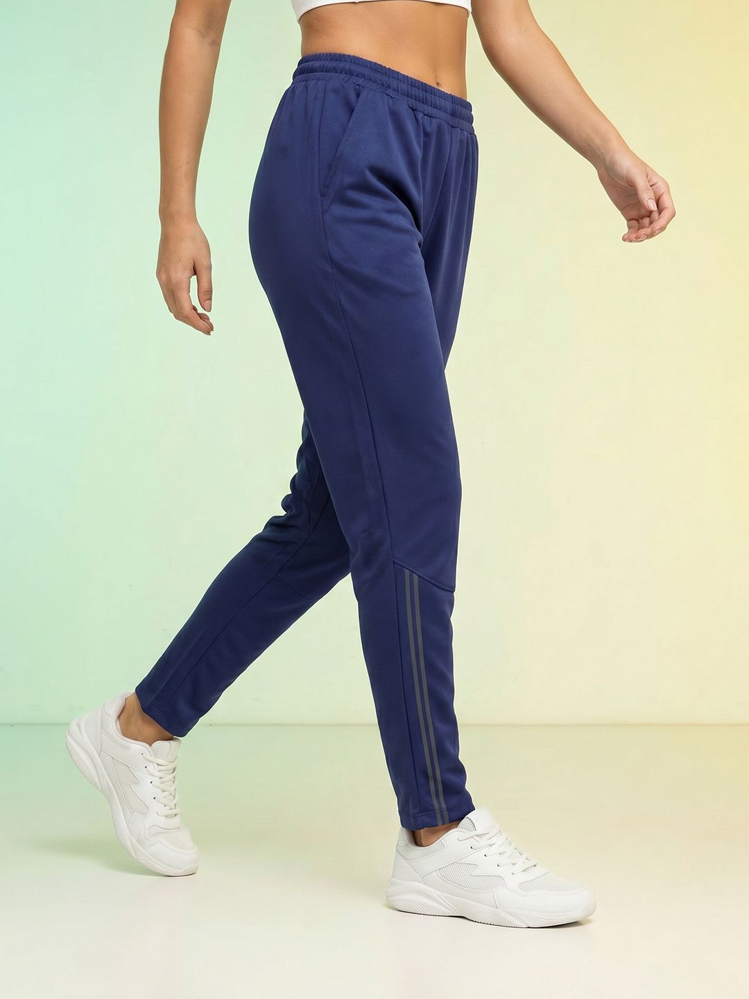 HRX by Hrithik Roshan Women Regular Fit Rapid-Dry Running Track Pants