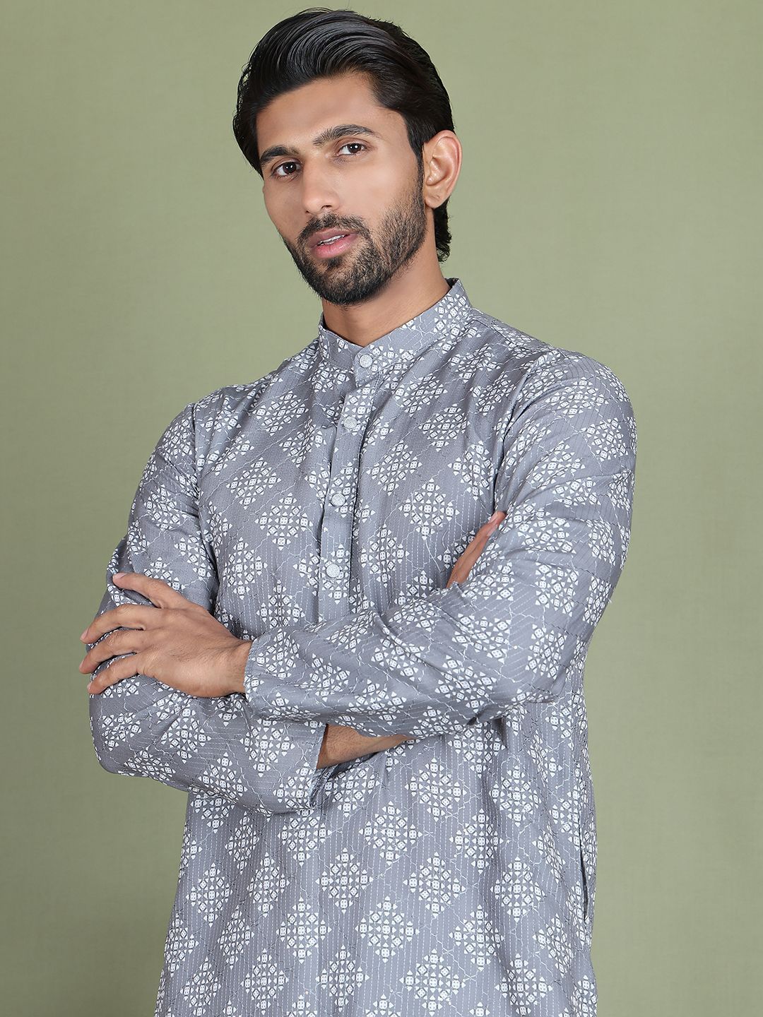 Anouk Grey Geometric Printed Mandarin Collar Sequinned Straight Kurta With Pyjama