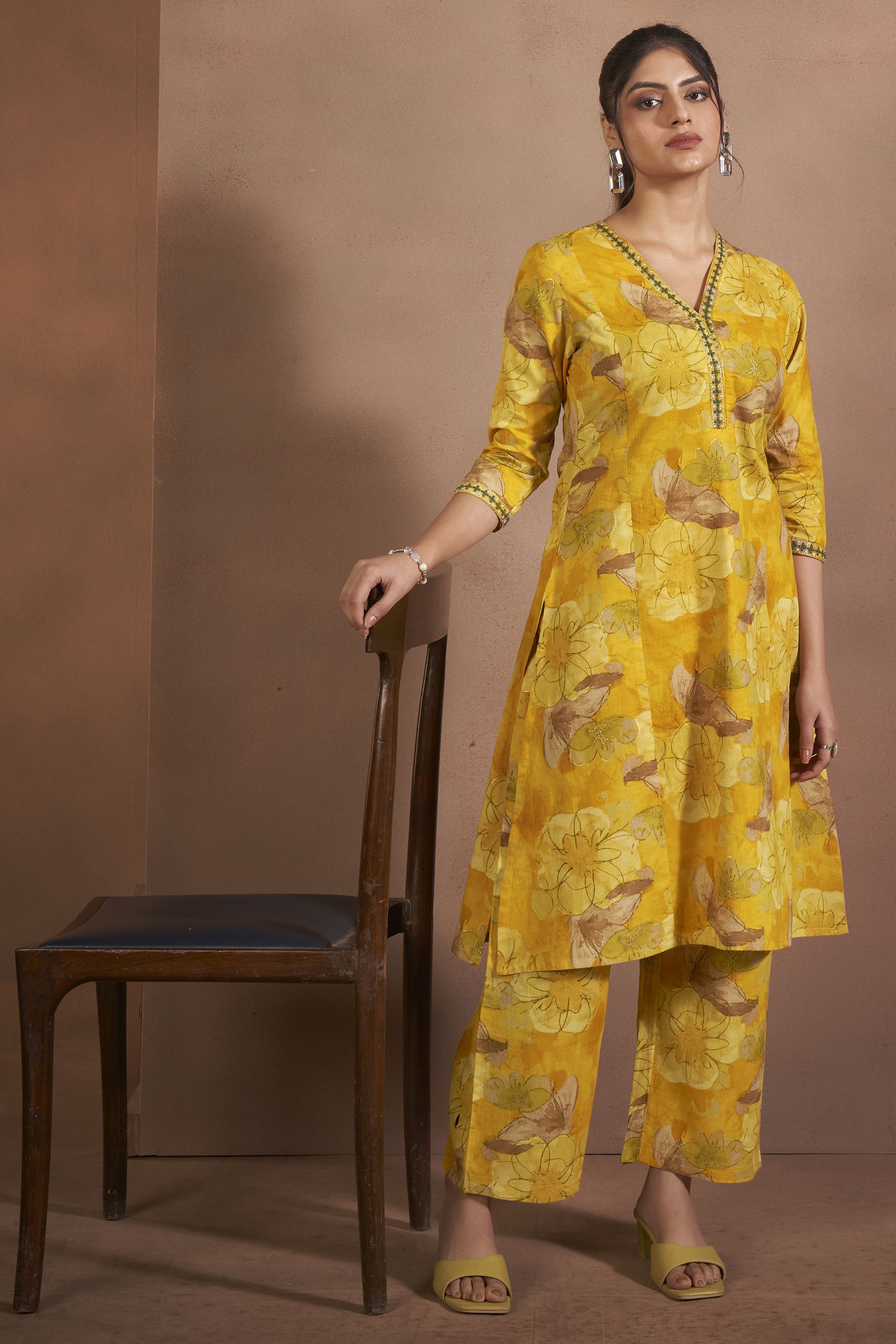 Anouk Yellow Floral Printed V-Neck Pure Cotton Kurta & Trouser