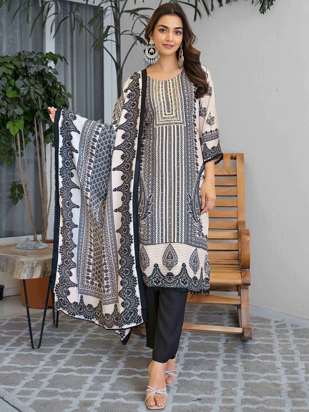 Anouk Women Ethnic Motifs Printed Silk Kurta with Trousers & Dupatta