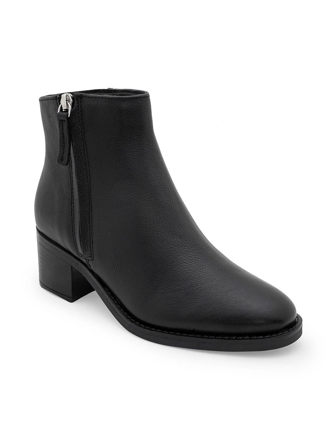 Red Tape Women Round Toe Zip Regular Boots