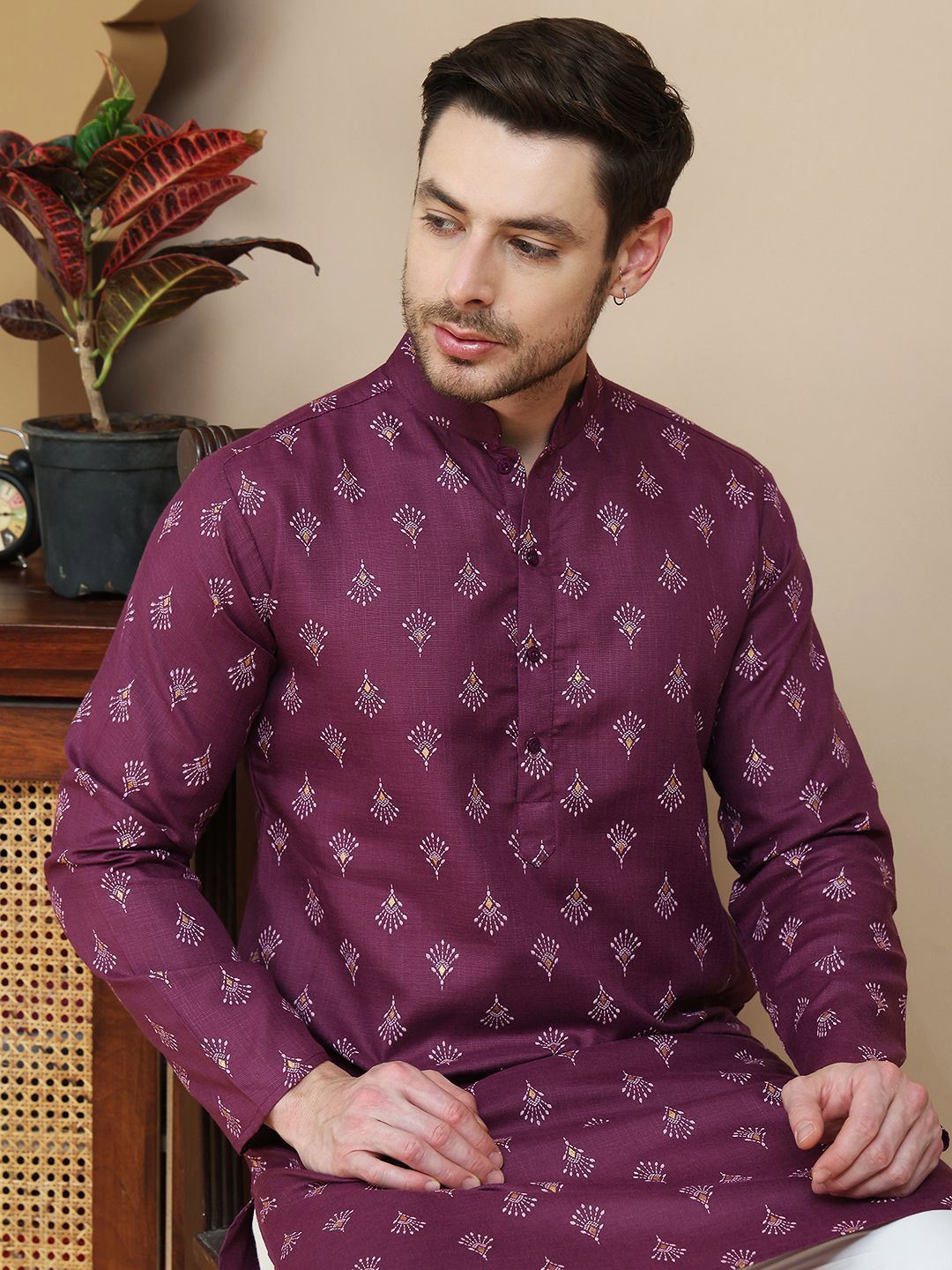 Anouk Floral Printed Mandarin Collar Straight Kurta with Pyjamas