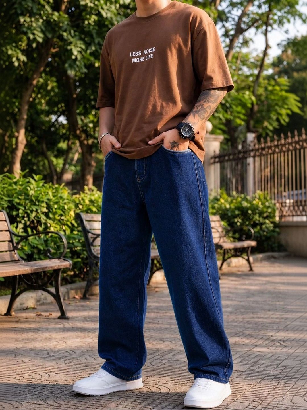 LEVORCE Men Relaxed Fit Mid-Rise Stretchable Jeans