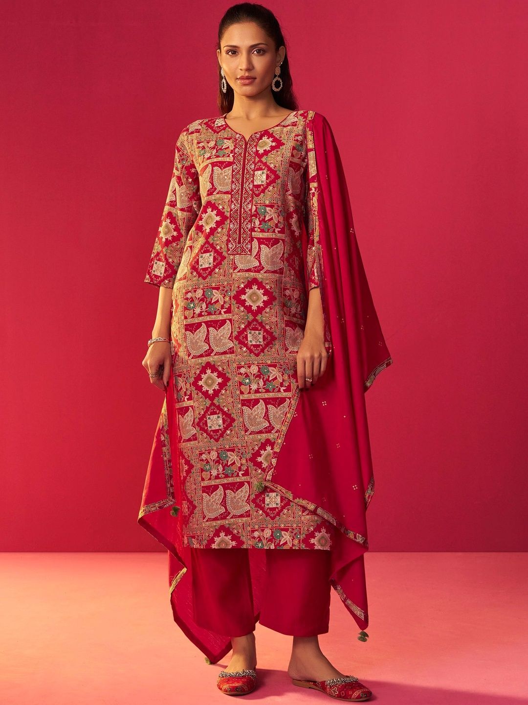Anouk Women Ethnic Motifs Printed Regular Thread Work Pure Silk Kurta with Trousers & With Dupatta