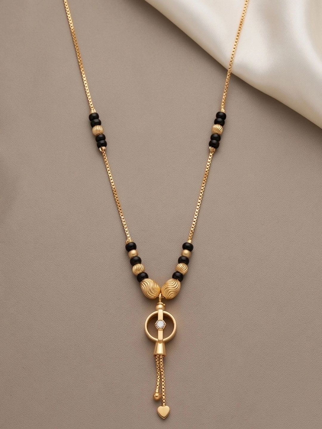 Bagdo Gold-Plated Artificial Stones and Beads Mangalsutra