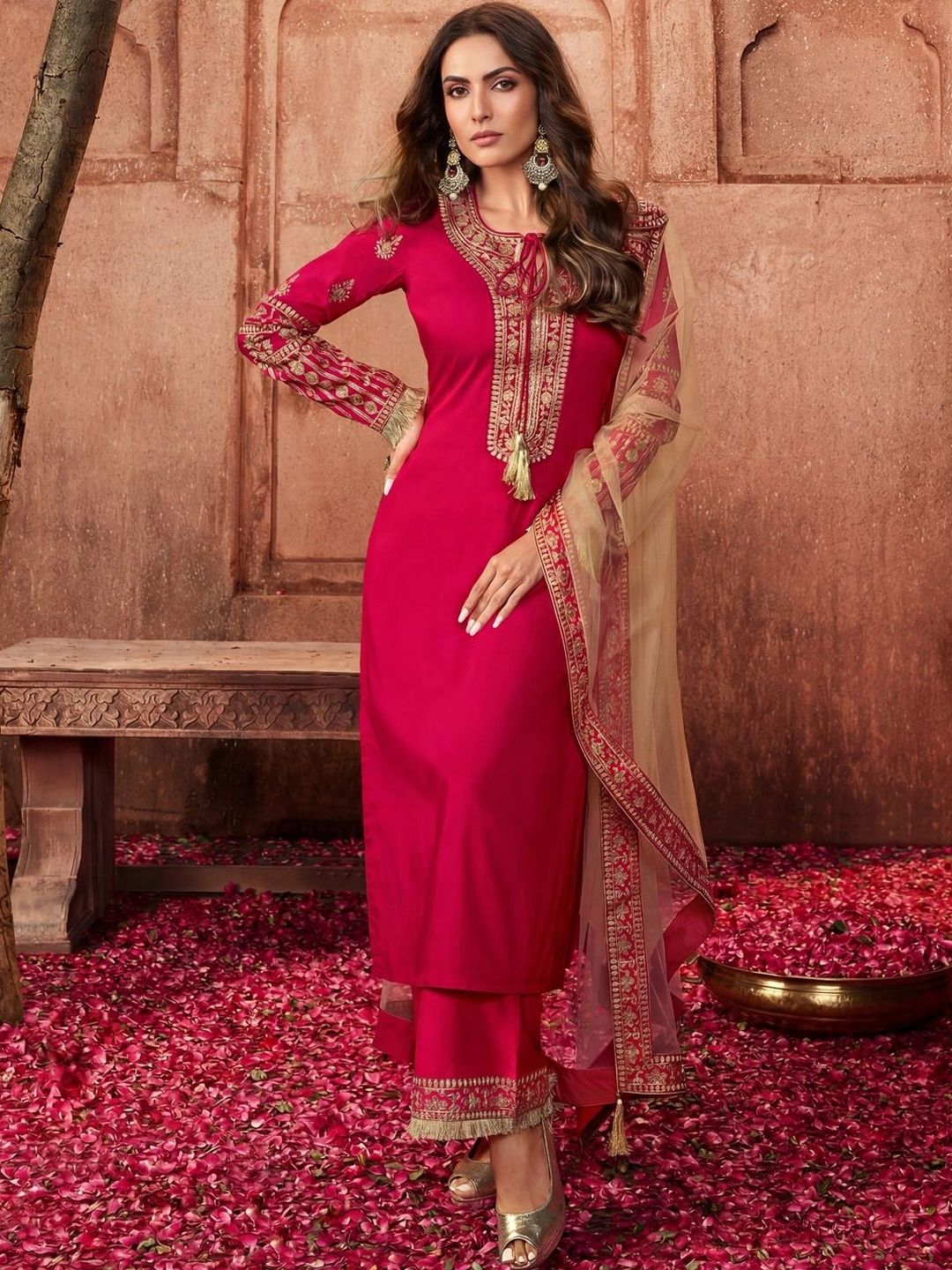 Inddus Women Ethnic Motifs Embroidered Regular Thread Work Kurta with Trousers & With Dupatta