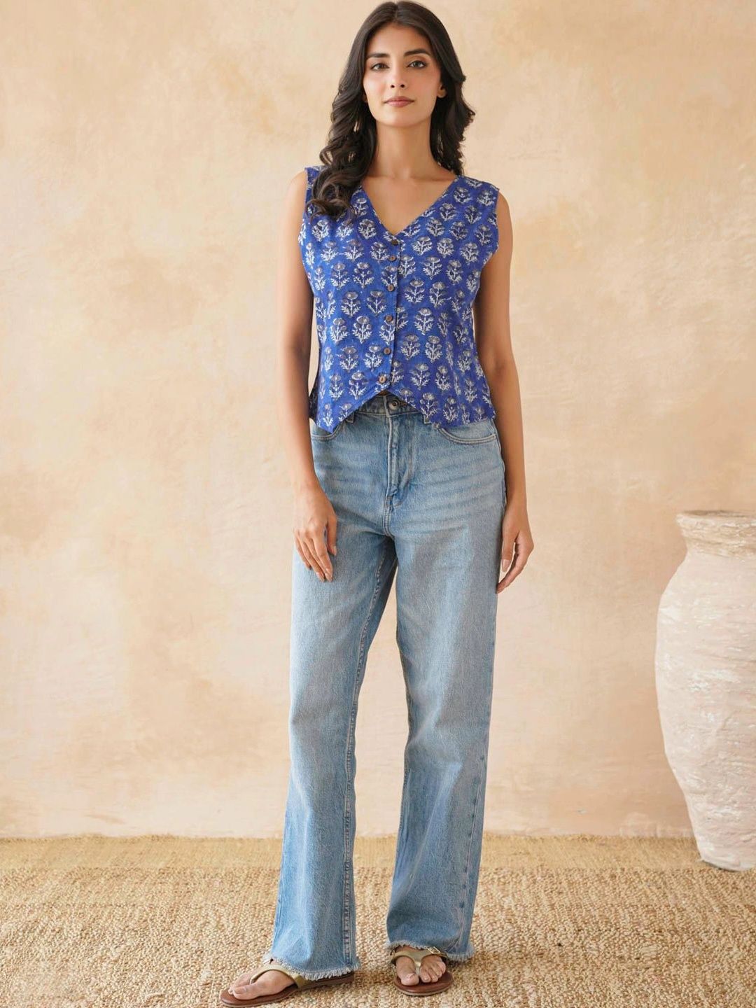 GOODHAND Floral Print Cotton Top