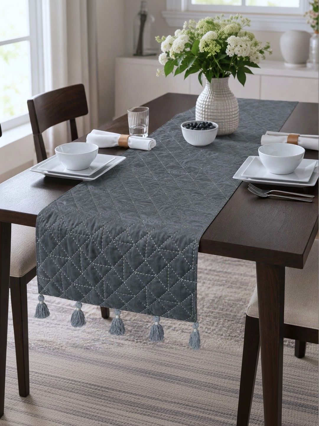 eyda Grey & White Quilted Table Runners