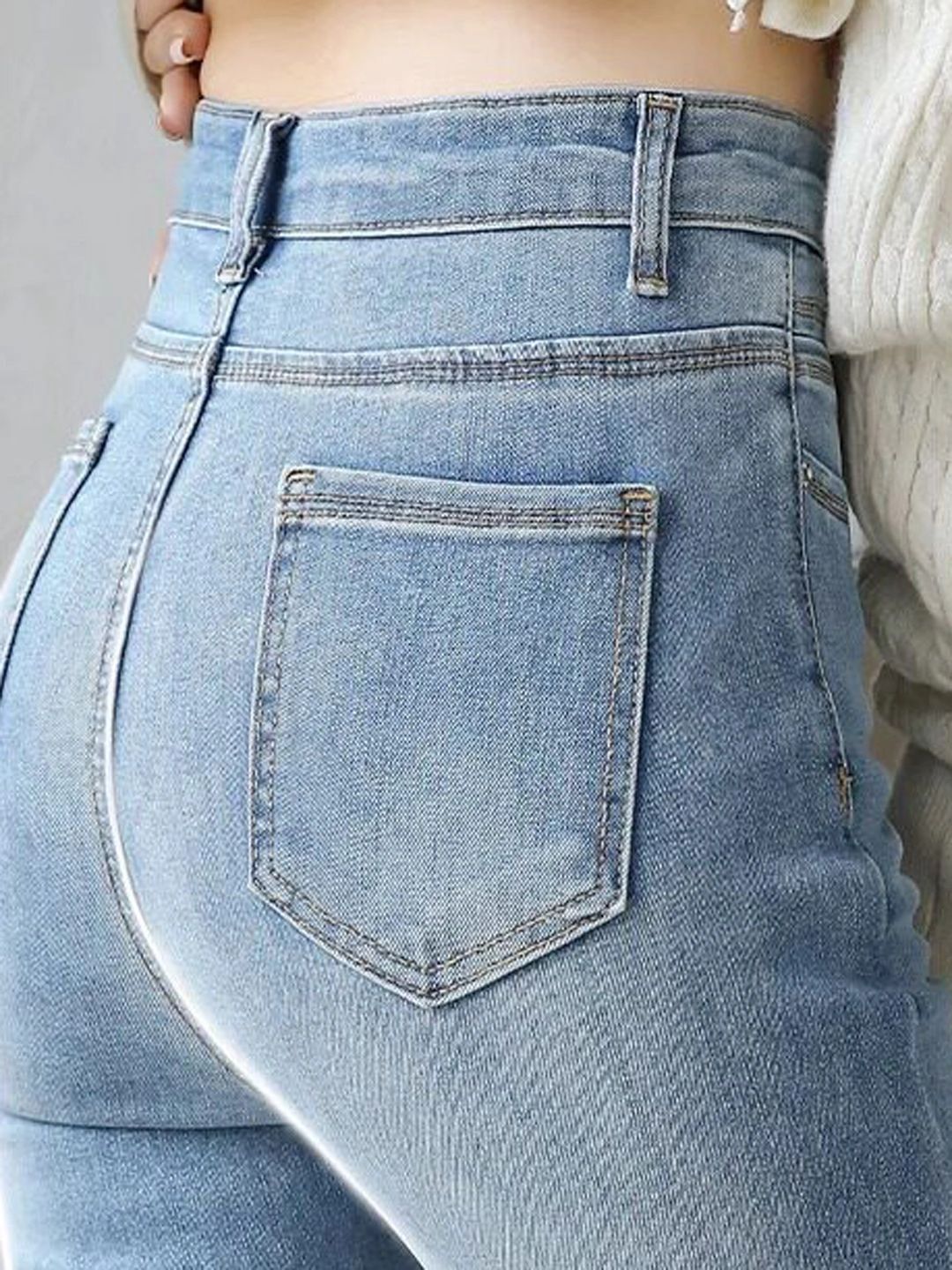 Women Straight Fit High-Rise Light Fade Acid Wash Jeans 4