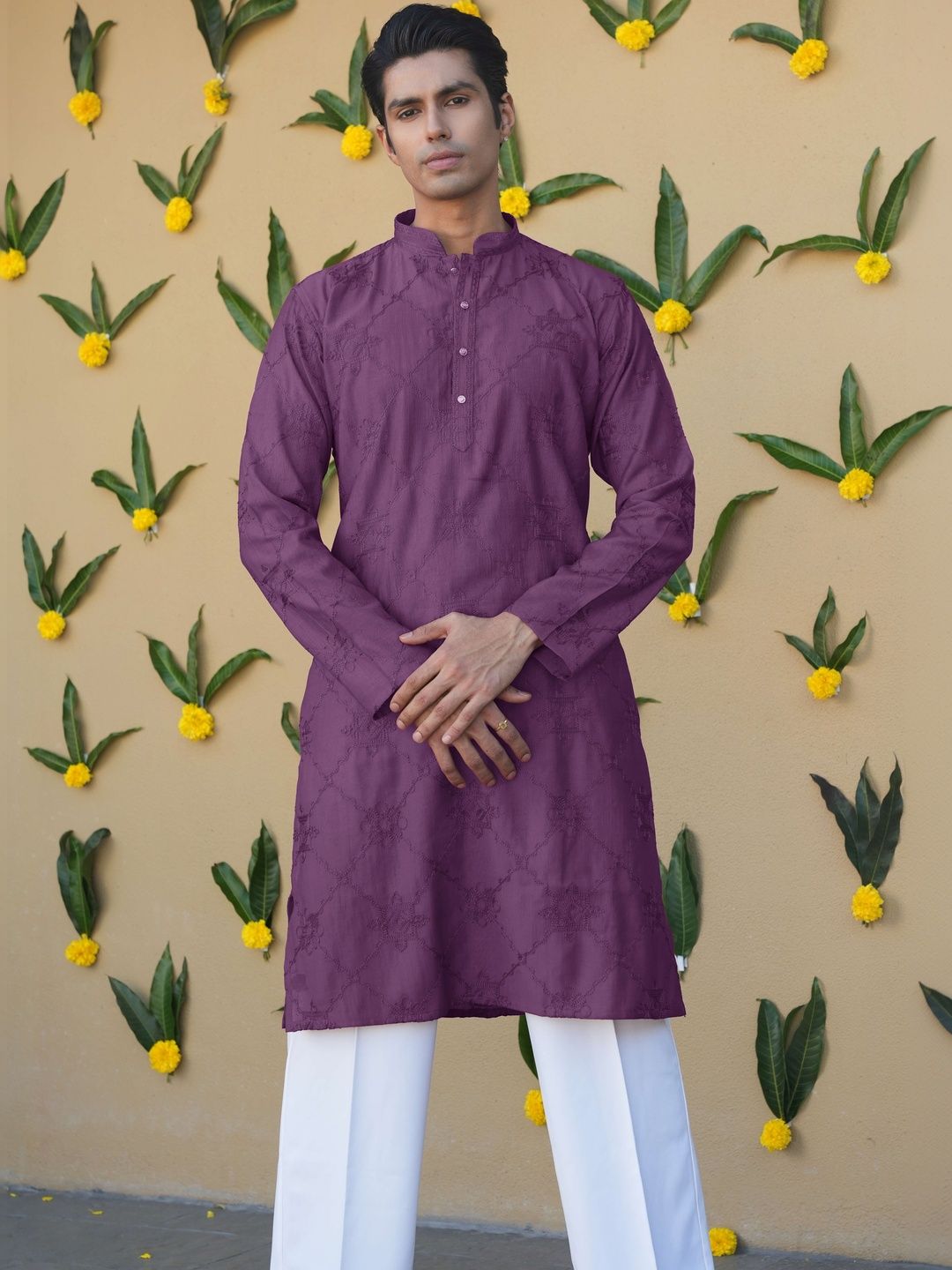 Anouk Men Chain Embroidered Thread Work Kurta