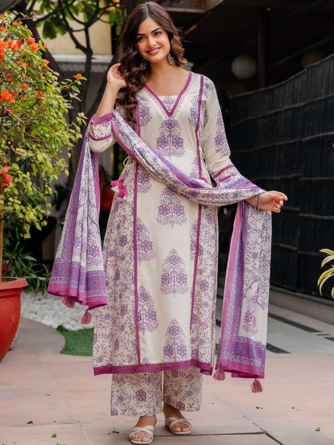 Anouk Women Ethnic Motifs Printed Panelled Pure Cotton Kurta with Palazzos & With Dupatta