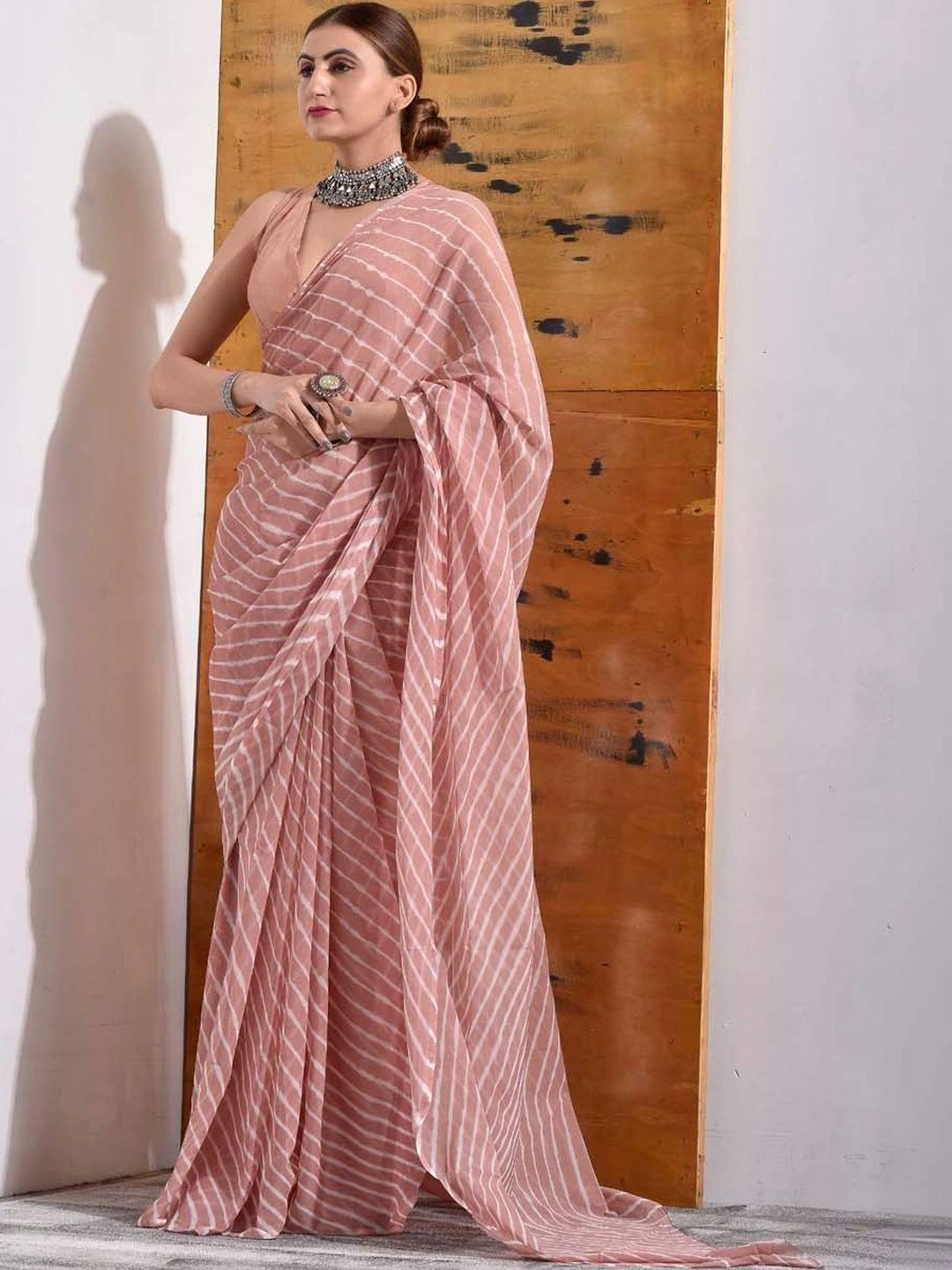 sutra attire Striped Poly Chiffon Leheriya Saree