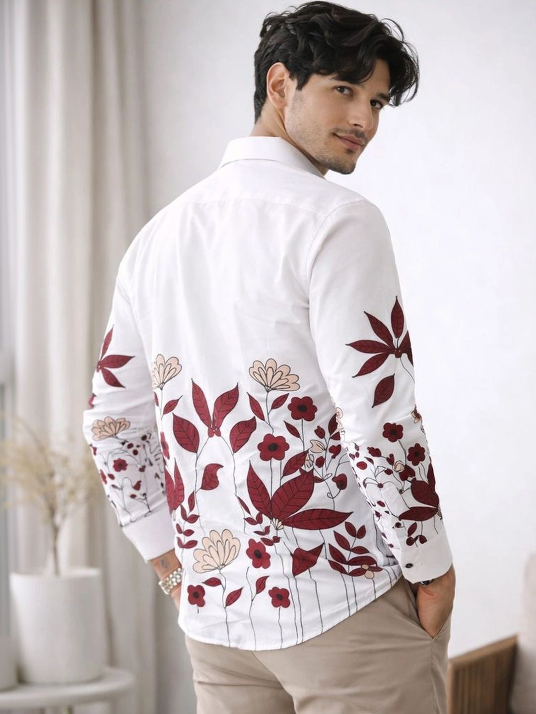 NGIVA Men Floral Printed Casual Shirt