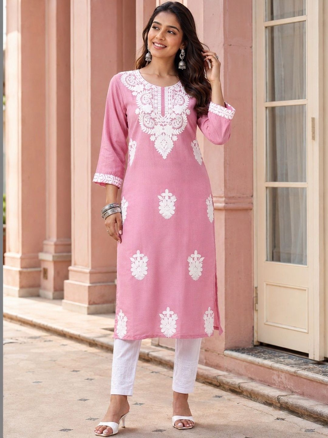 Anouk Mirage Women Embroidered Chikankari Kurta