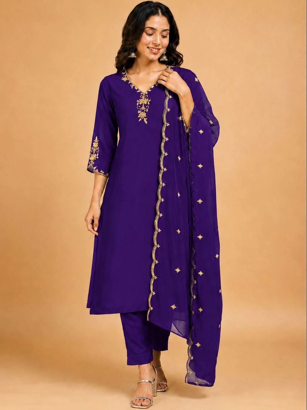 Women Ethnic Motifs Embroidered Regular Thread Work Pure Cotton Kurta with Trousers & With Dupatta