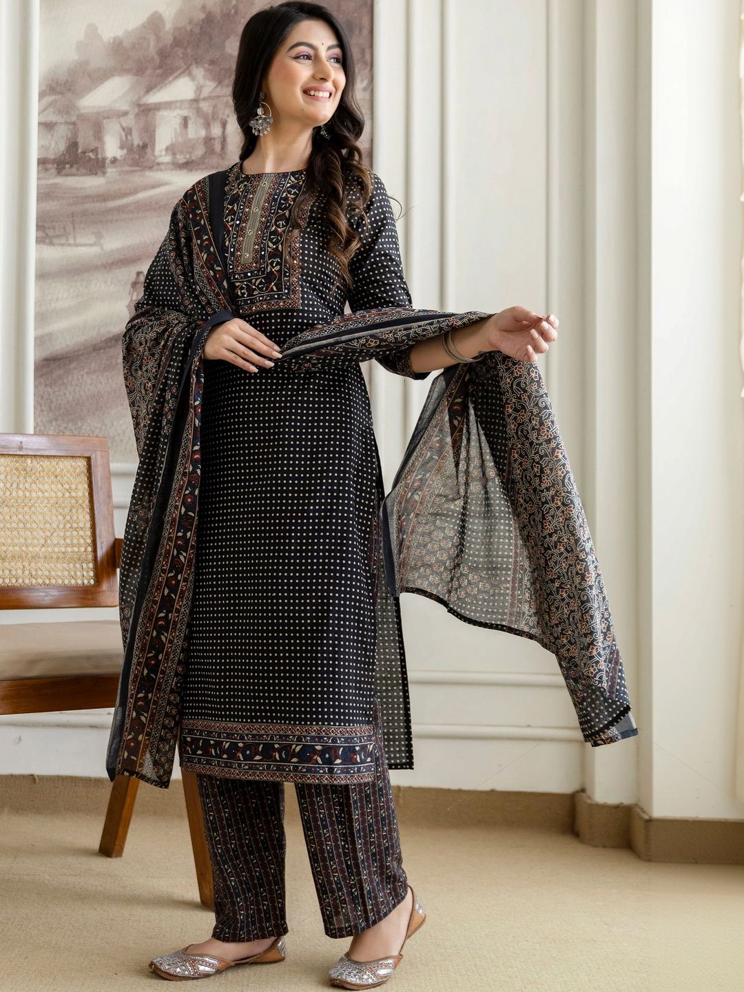 Berrylicious Women Ethnic Motifs Printed Regular Sequinned Pure Cotton Kurta with Trousers & With Dupatta