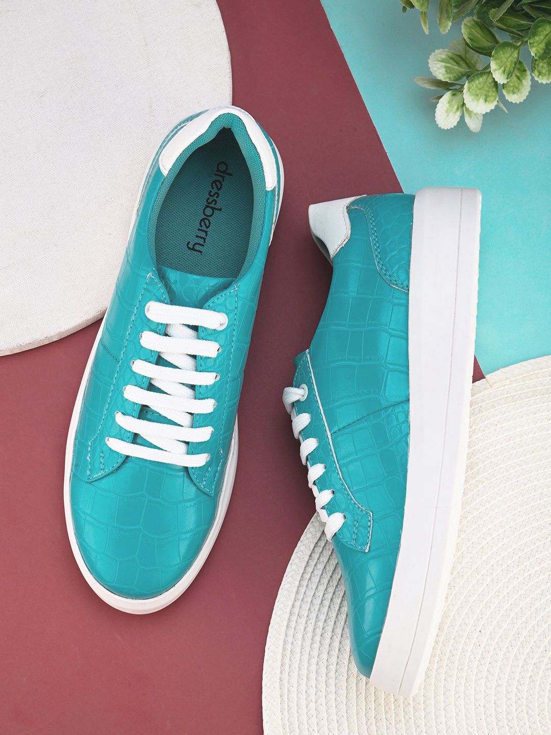 DressBerry Women Colourblocked Casual Lace-Ups Sneakers