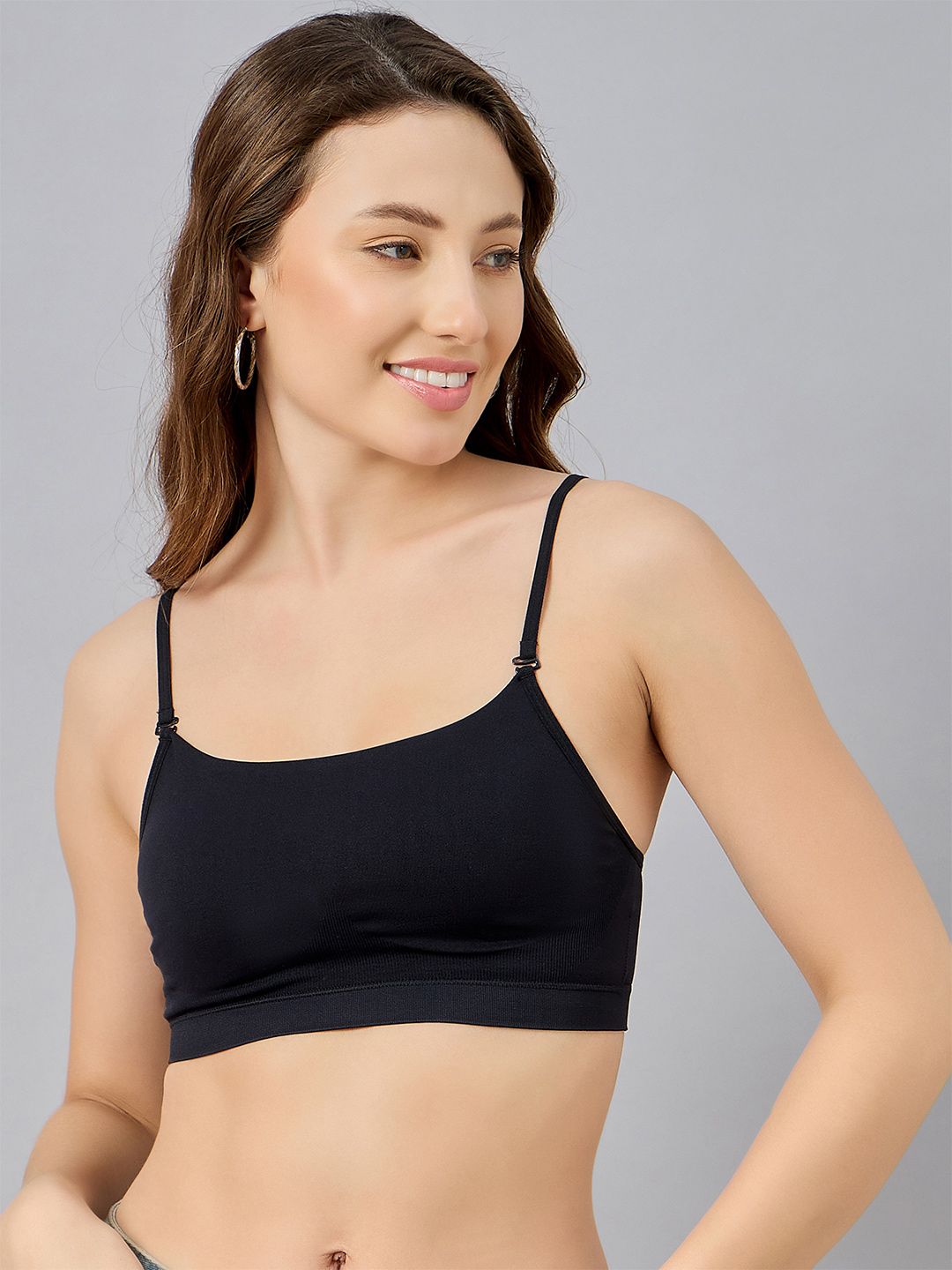 DressBerry Medium Coverage Seamless Non Padded Bra