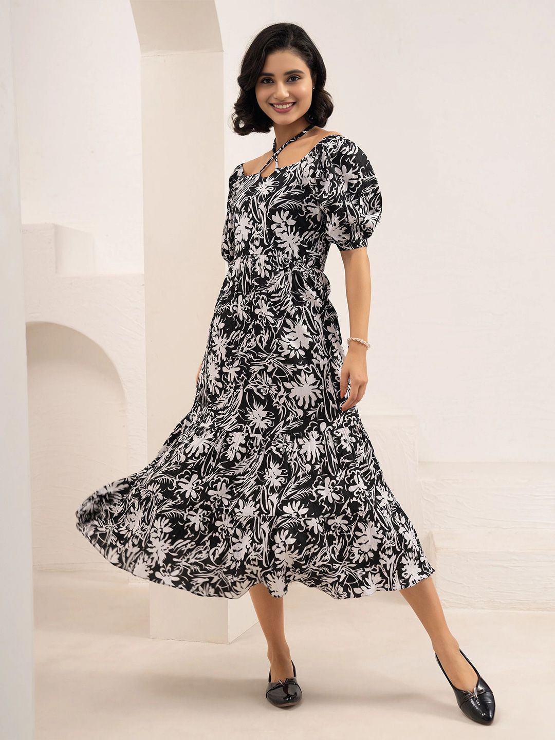 DressBerry Women Floral Printed Halter Neck Puff Sleeve Fit & Flare Midi Dress