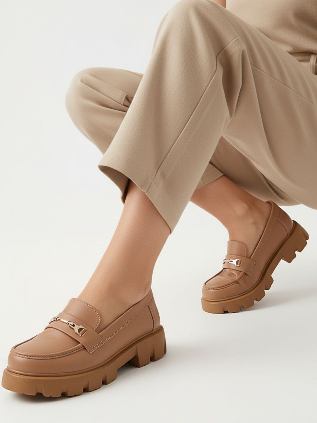DressBerry Women Loafers