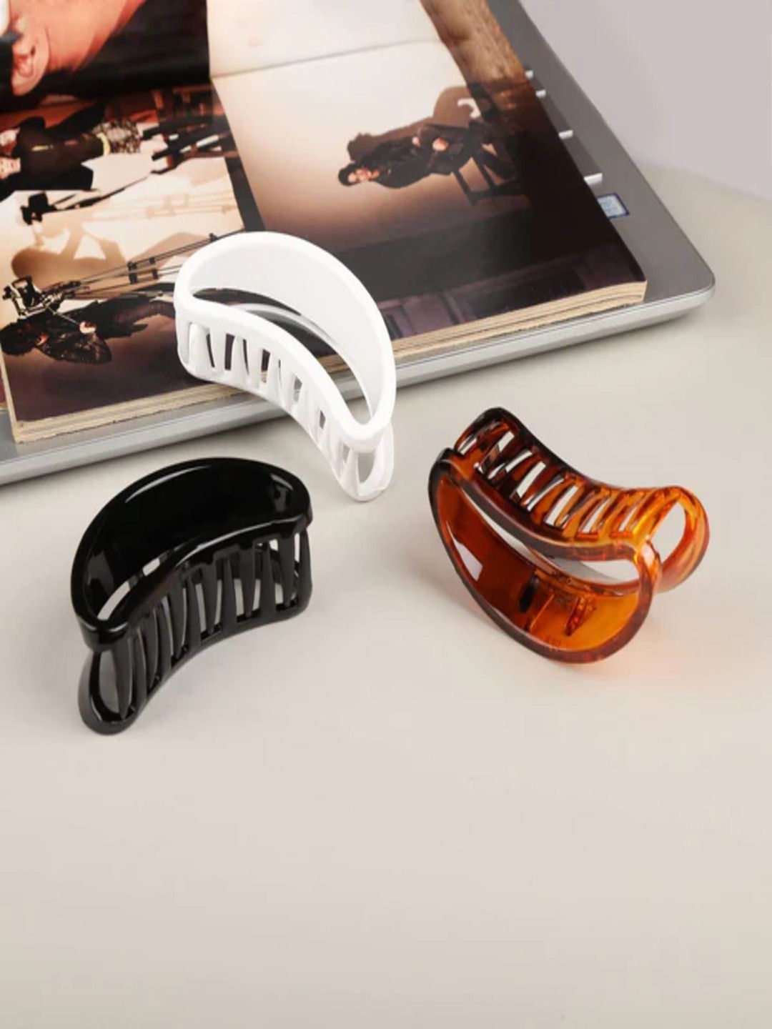 Buy DressBerry Women Set Of 3 Claw Clip -  - Accessories for Women