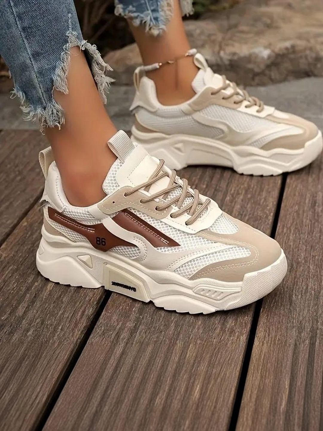 DressBerry Women Training or Gym Non-Marking Shoes