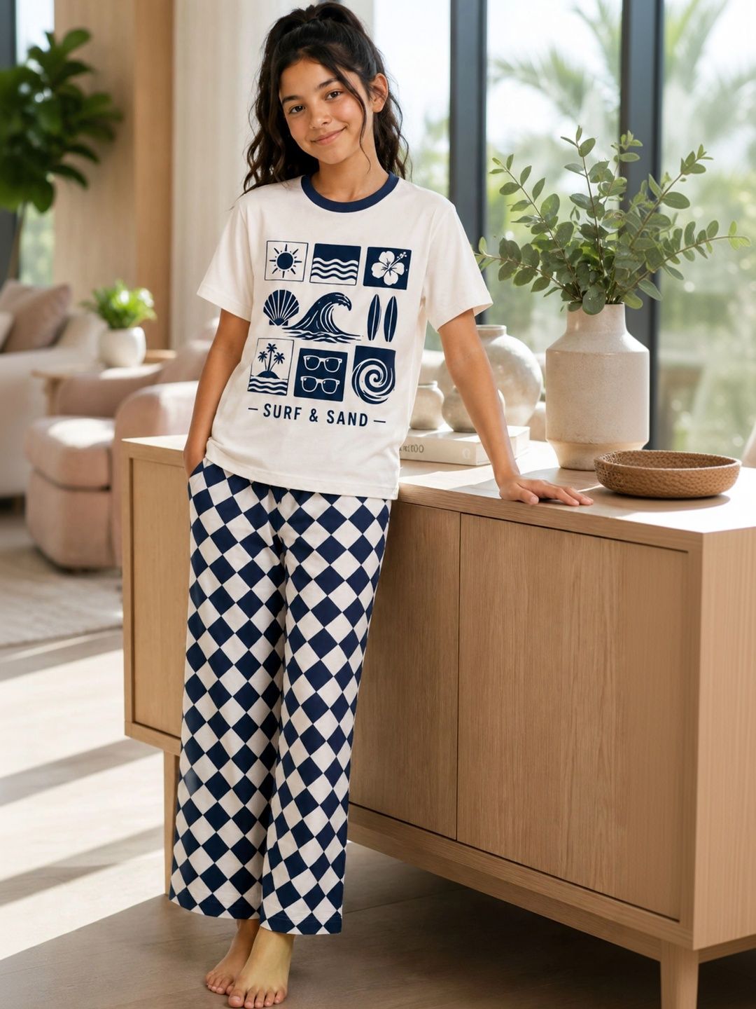 Ninos Dreams Girls Printed Night suit