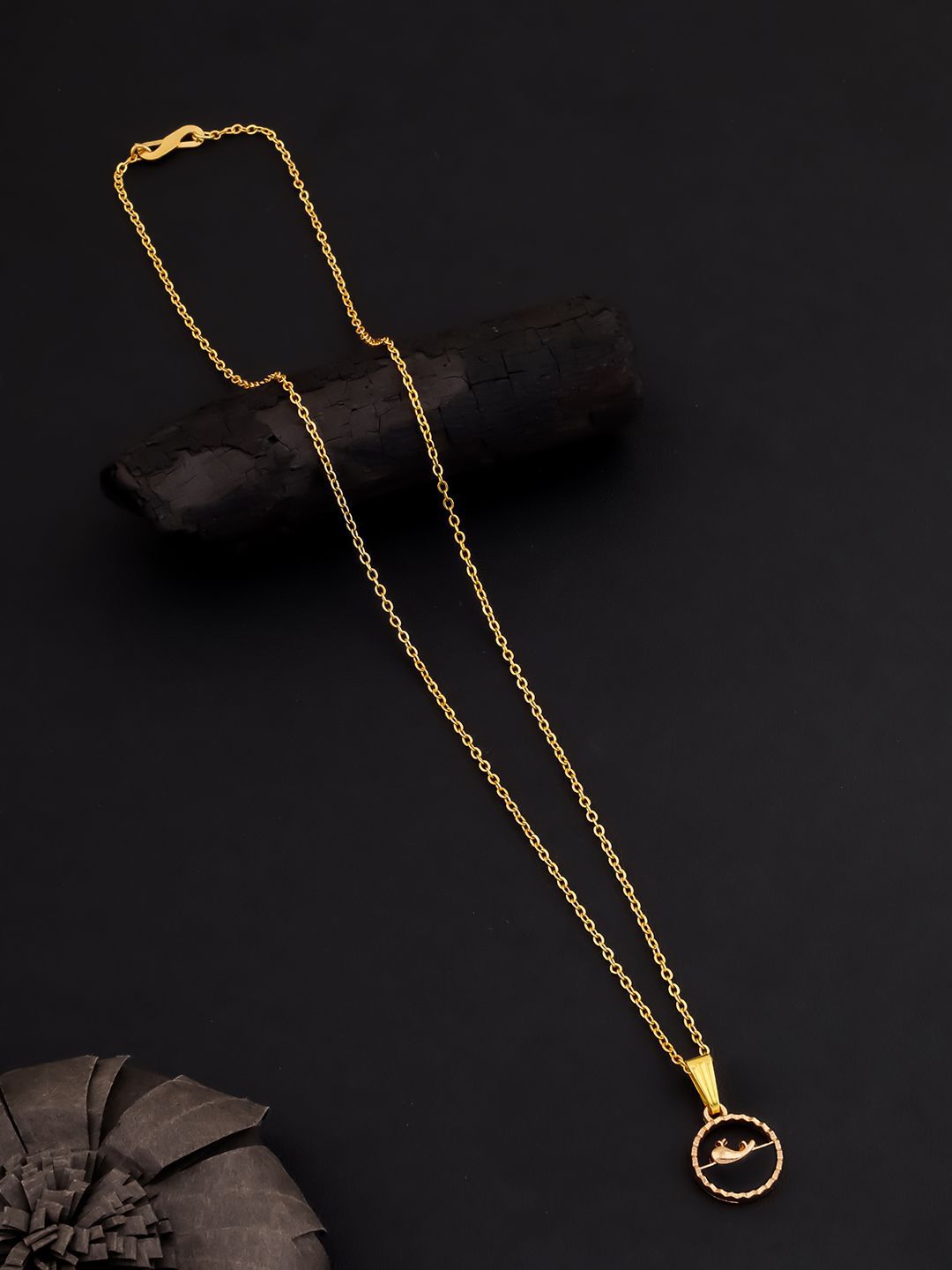 DressBerry Gold-Plated Contemporary Pendants with Chains