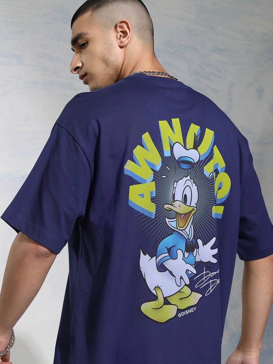 Highlander Disney Donald Duck Men Round Neck Drop Shoulder Oversized Tshirt