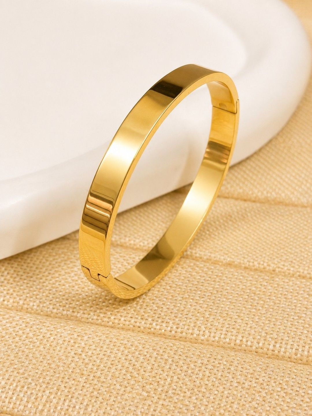 Buy DIVING SWAN Women 18K Thick Gold Plated Tara Edge Bangle Bracelet -  - Accessories for Women