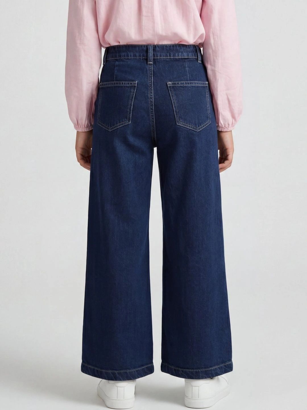 Girls Flared Mid-Rise Jeans 3