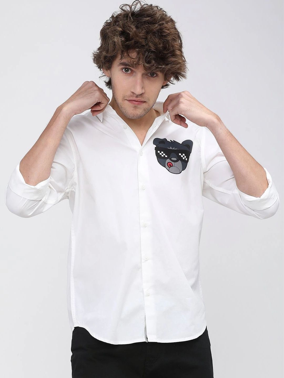 HIGHLANDER Men White Slim Fit Casual Shirt