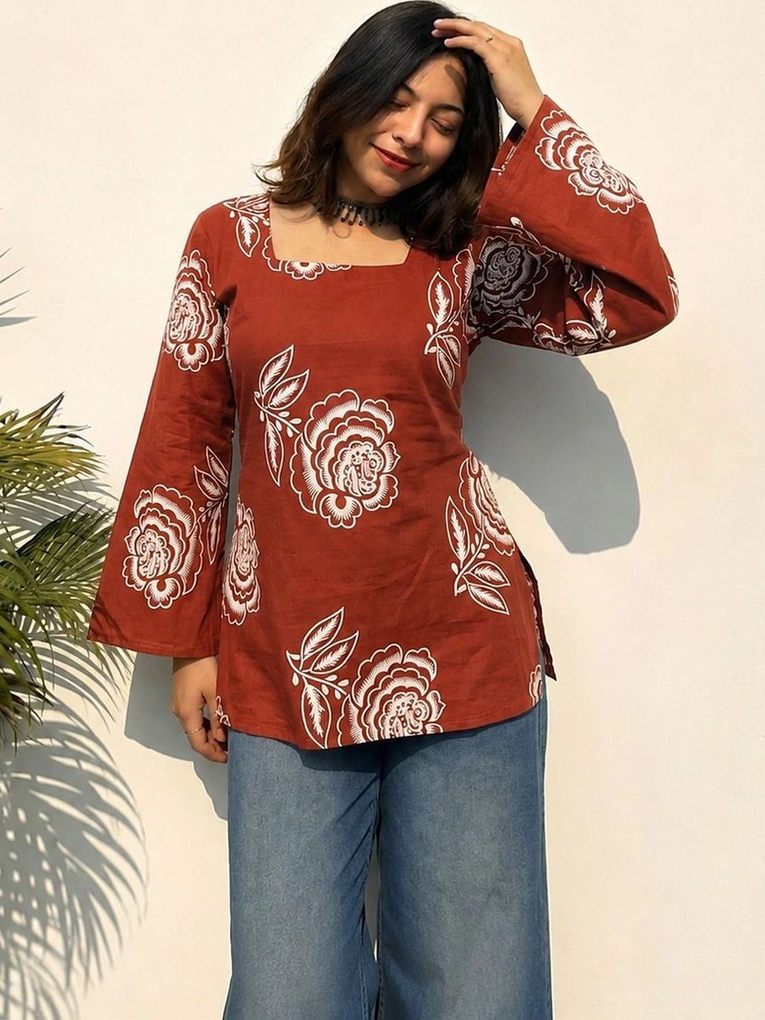 JAHIDA COMFORT WITH STYLE Floral Printed Square Neck Flared Sleeves Pure Cotton Kurti