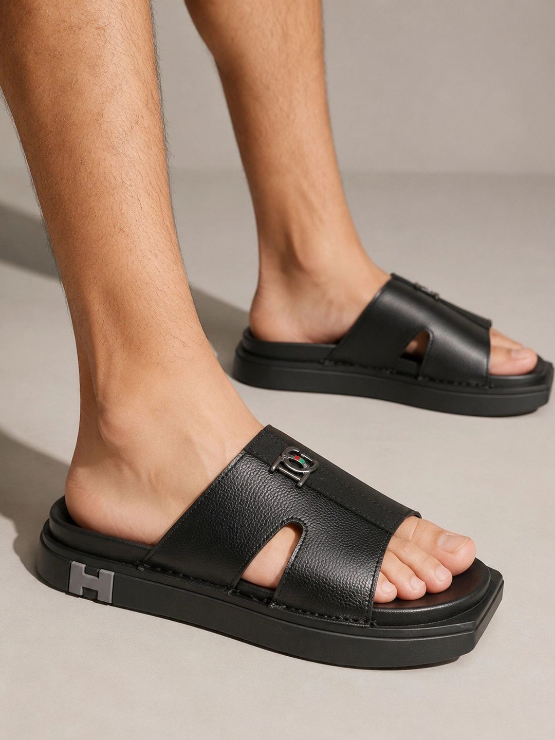 Layasa Men Sliders