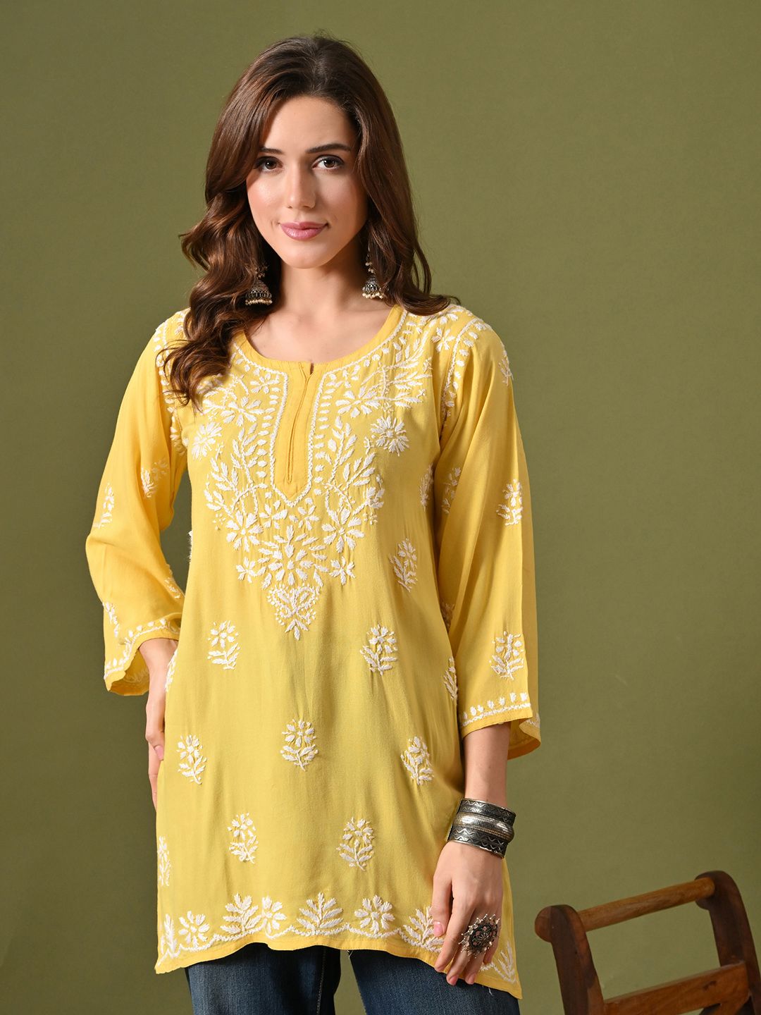 Syrish Ethnic Motifs Embroidered Chikankari Handloom Chikankari Kurti