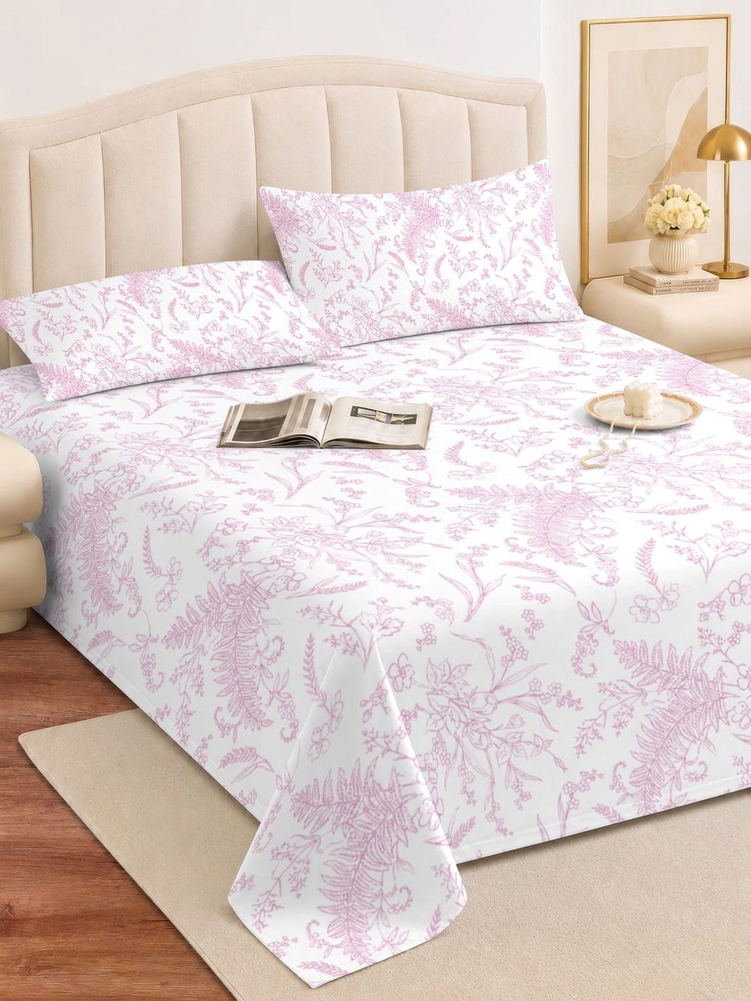 Aura White & Purple Floral 180 TC Queen Bedsheet with 2 Pillow Covers