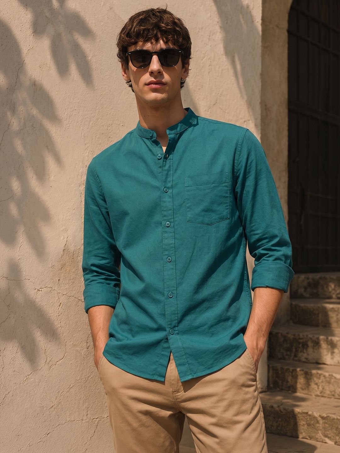 The Indian Garage Co Men Green Solid Cotton Casual Shirt