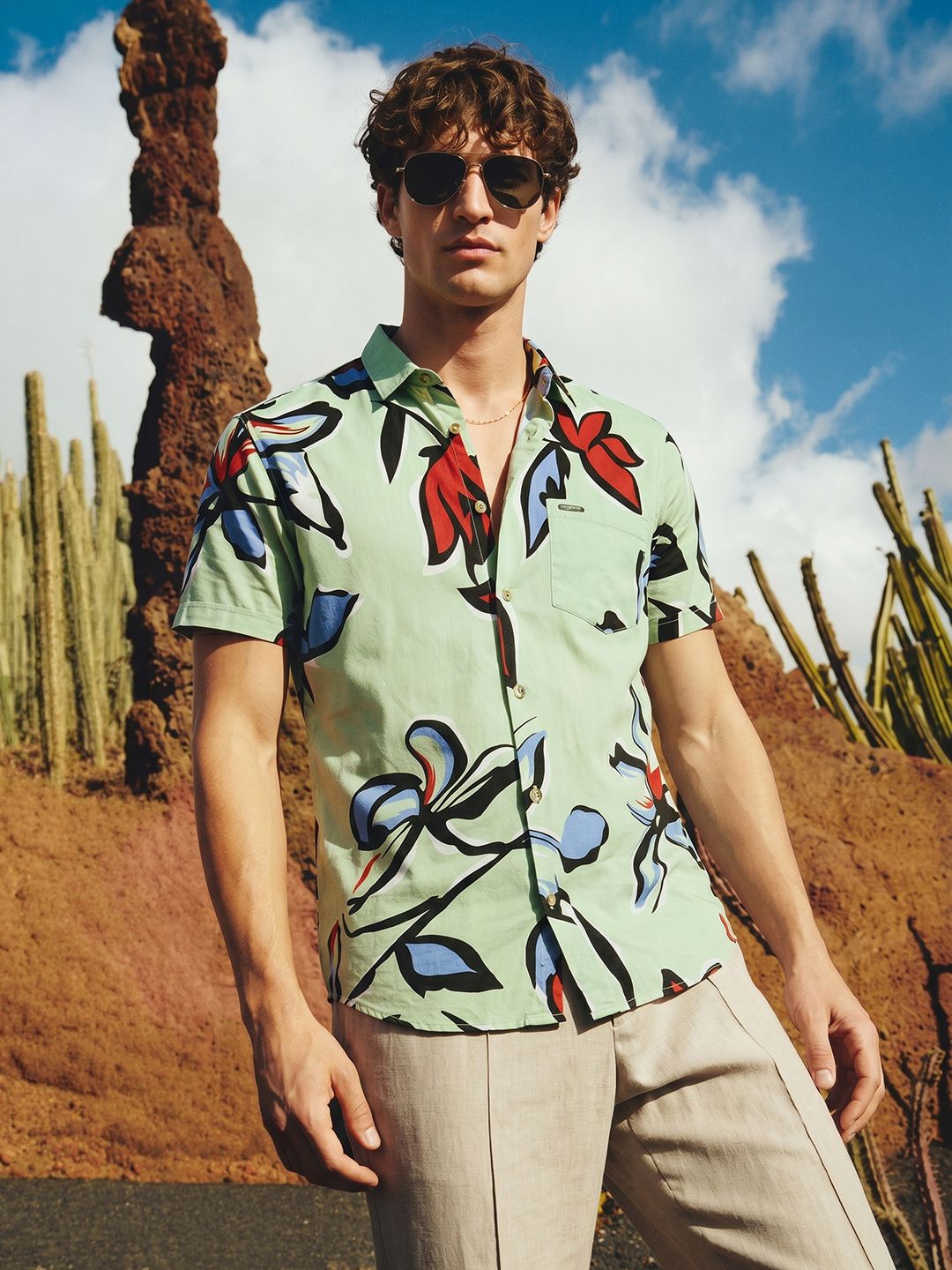 The Indian Garage Co Men Slim Fit Floral Printed Resortwear Shirt