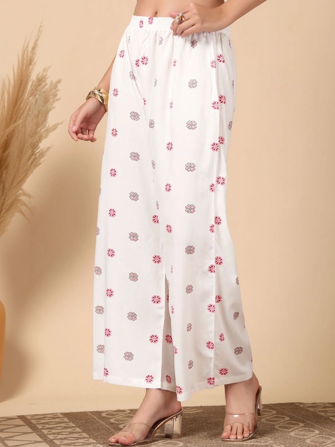 Women Floral Printed Knitted Ethnic Palazzos 6