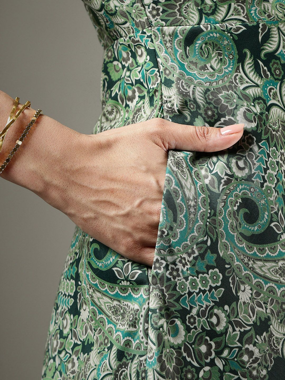 Paisley Printed Fit & Flare Midi Dress 5