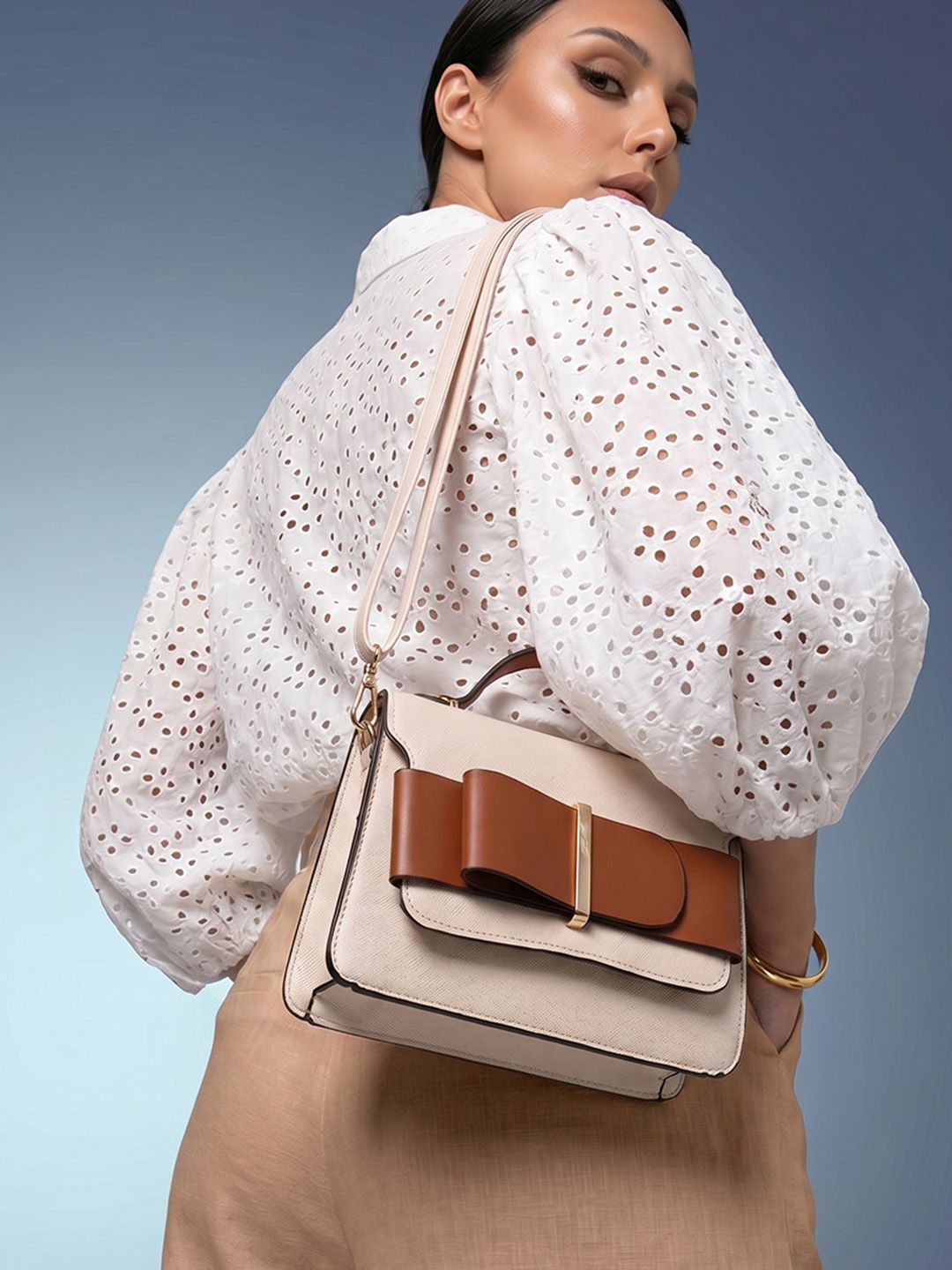 MAEJOY Colourblocked Structured Satchel