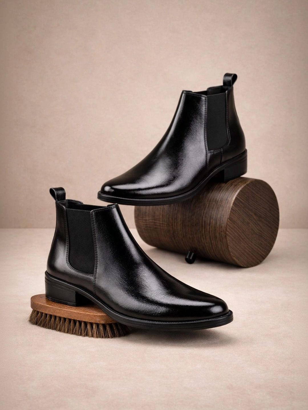 Mast & Harbour Men Pointed Toe Slip-On Chelsea Boots
