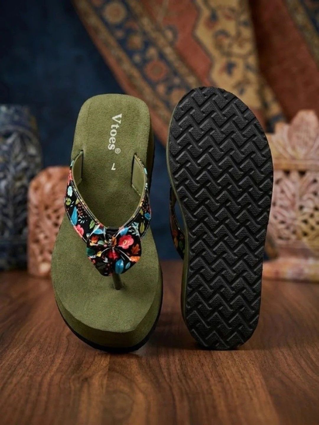 Hsquare Women Printed Thong Flip-Flops