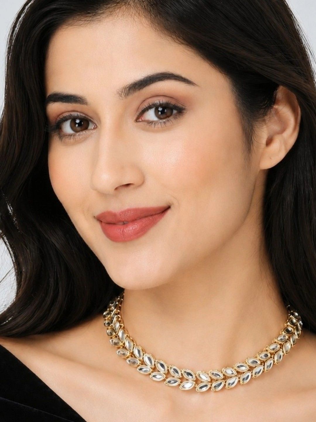 fabula Necklace