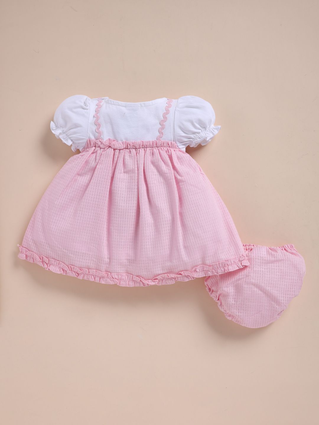 Girls Checked Puff Sleeve A-Line Dress 3