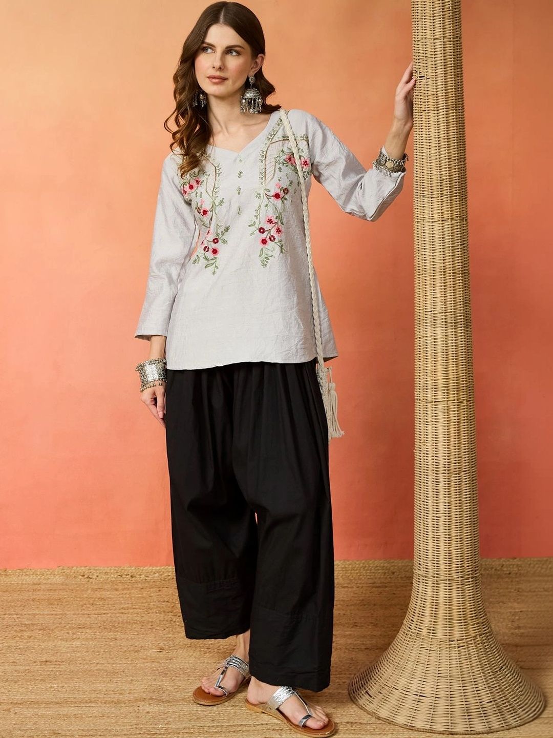 KROLIANT Embroidered Ethnic Tunic