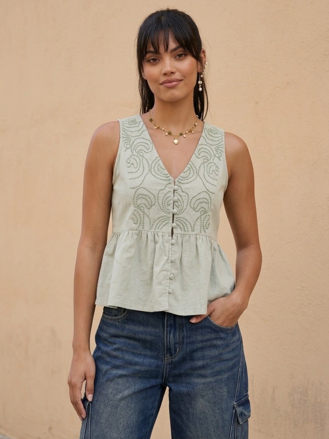 fusion by glitchez Floral Embroidered Peplum Top