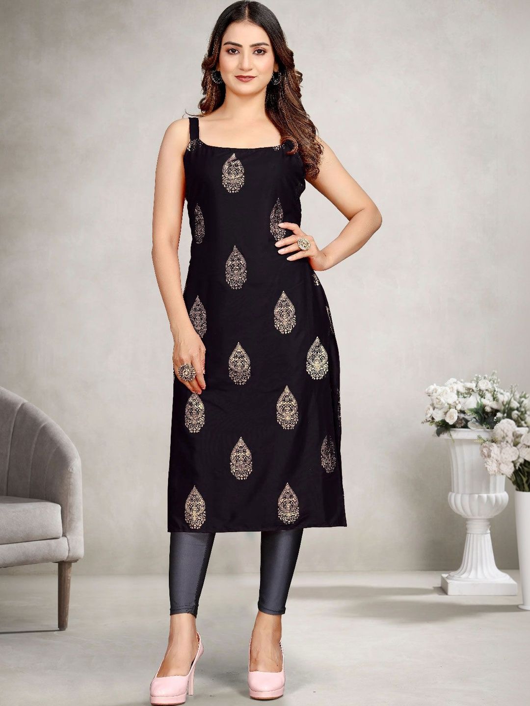 Vastrangam Ethnic Motifs Printed Kurti