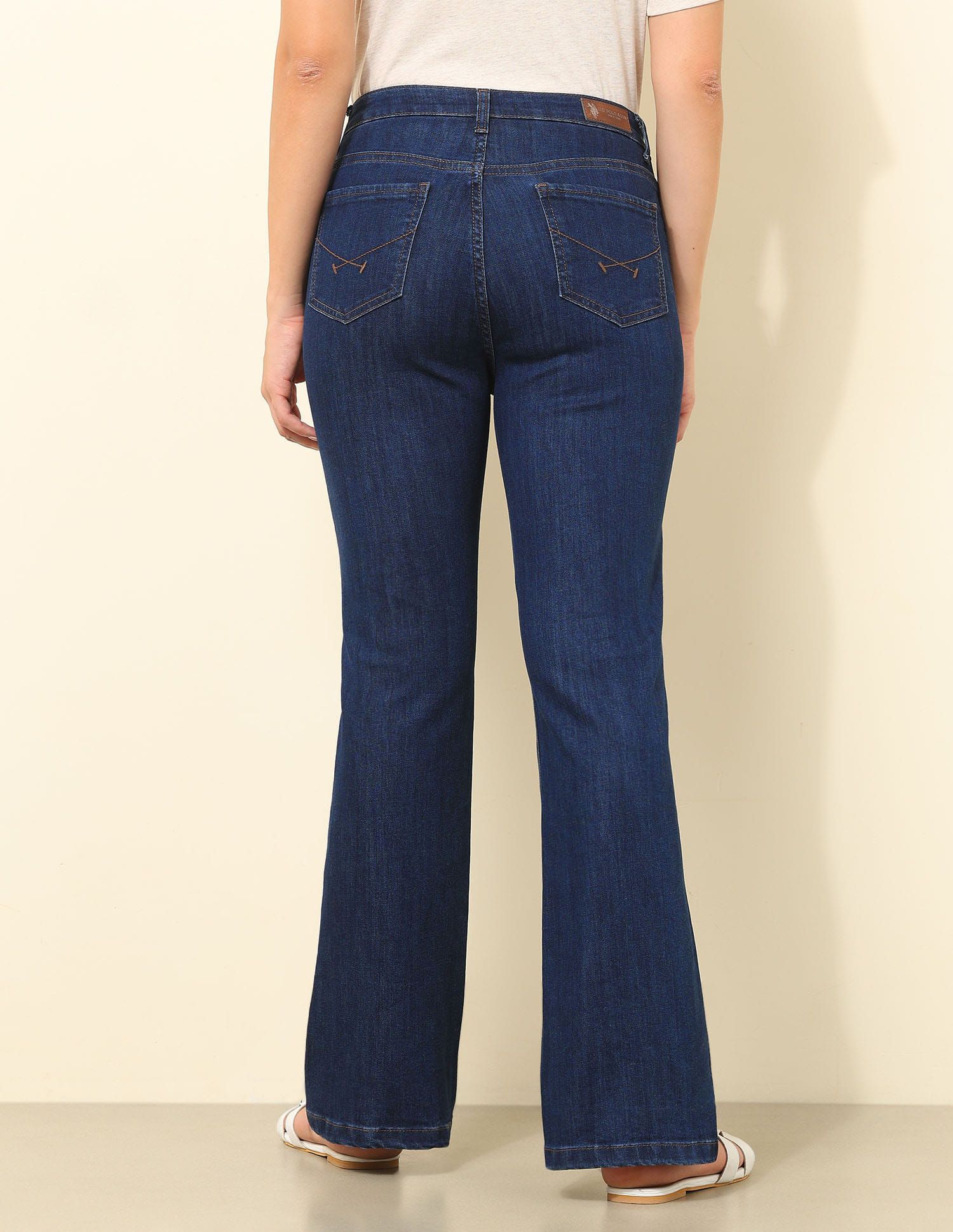 Bootcut High-Rise Light Fade Stretchable Jeans 5