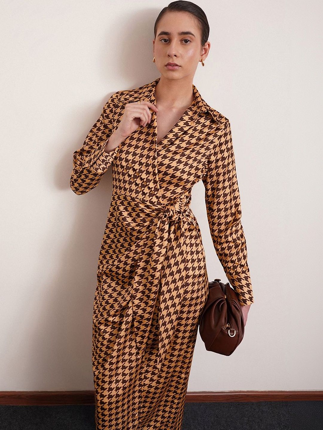 Geometric Printed Shirt Collar Satin Warp Midi Dress